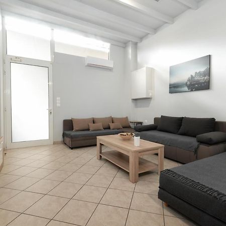 Spacious Apartment-600M From The Subway 아테네 외부 사진